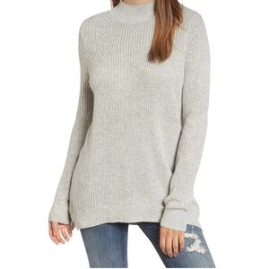 🩶 Mock Turtle Neck Women's Gray Sweater